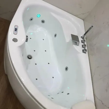 Good Apartament Апартаменты
